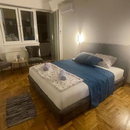 Апартаменты Vmaks Apartman Valentina Vodnika Нови-Сад Экстерьер фото